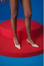 Muggo FOREST Arkası Açık Toka Detaylı Günlük Klasik Topuklu Kadın Stiletto Ayakkabı