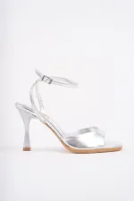 Chaussures à talons aiguilles et bride cheville pour femmes Muggo CHARLOT