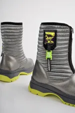 Bottes de pluie et de neige Muggo BLOOM pour enfants, garanties, avec doublure polaire, fermeture éclair sur le devant et semelle crantée.