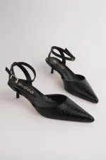 Chaussures Muggo KICK pour femmes, à bout pointu, talon fin et bride cheville, motif crocodile