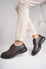 Muggo SMITH Chaussures pour hommes classiques et confortables en cuir véritable, style décontracté, avec semelle orthopédique épaisse.