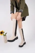 Bottes Muggo DIASA en daim à semelle épaisse et détails extensibles, fermeture éclair pour femmes