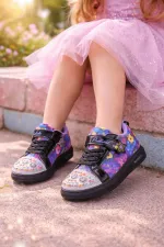 Muggo SMILE Girls' Light-Up Casual Sneaker with Stone Detail and Velcro Closure Muggo SMILE Girls' Light-Up Casual Sneaker with Stone Detail and Velcro Closure