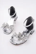 Muggo KENZİE Kelebek Detaylı Bilekten Bağlamalı Kız Çocuk Kısa Topuklu Ayakkabı