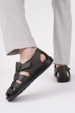 Sandales orthopédiques décontractées pour hommes Muggo Edinburgh, en cuir véritable, confortables et à semelle souple, garanties par la marque Edinburgh.