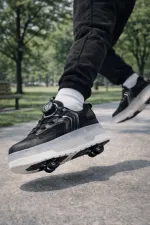 Muggo FLOW Kids Light-Up Roller Skate Sneaker Sports Shoes Muggo FLOW Kids Light-Up Roller Skate Sneaker Sports Shoes