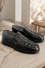 Muggo ROVERY Men's Casual Comfortable Perforated Sandals