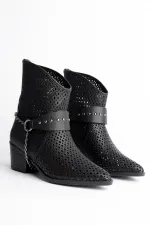 Bottes de cowboy d'été à talons pour femmes Muggo BURNING Guaranteed, ornées de chaînes découpées au laser et perforées.