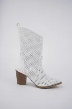 Muggo Indiana Guaranteed Women's Laser Cut Stylish and Comfortable Cowboy Summer Boots