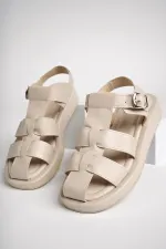 Muggo DOSSİ Garantili Dolgu Topuklu Bilekten Bağlamalı Tokalı Kadın Sandalet