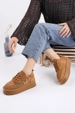 Muggo KOZMOS Kalın Taban Bağcıklı Yıldız Detaylı Kadın Kışlık Sneaker Spor Ayakkabı Muggo KOZMOS Kalın Taban Bağcıklı Yıldız Detaylı Kadın Kışlık Sneaker Spor Ayakkabı