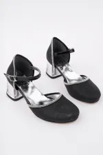 Muggo ELSE Bilekten Bağlamalı Simli Kız Çocuk Kısa Topuklu Ayakkabı