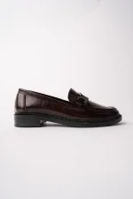 Mocassins décontractés pour femmes Muggo ARVEN avec boucle en métal et détails en pierre