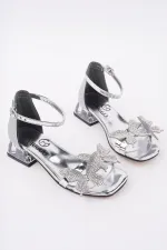 Muggo KENZİE Kelebek Detaylı Bilekten Bağlamalı Kız Çocuk Kısa Topuklu Ayakkabı