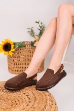 Muggo LİLOW Süet Deri Gold Zımbalı Ayarlanabilir Tokalı Günlük Rahat Önü Kapalı Kadın Sandalet