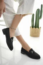 Mocassins décontractés pour femmes Muggo SUSSIE avec boucle métallique garantie