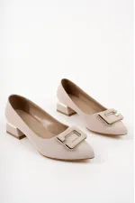 Muggo VENTİ Kalın Topuk Sivri Burun Tokalı Kadın Klasik Topuklu Ayakkabı