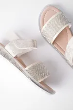 Muggo WİNNİE Garantili Günlük Ortopedik Hafif Taban Taşlı  ve Cırtlı Kız Çocuk Sandalet