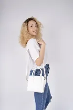 Muggo CALVINO Sac à main et bandoulière pour femme