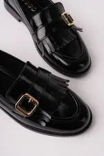 Mocassins décontractés à pampilles et boucle dorée Muggo pour femmes