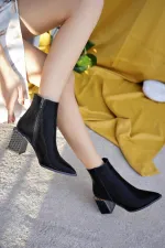 Bottes Muggo KYLIE à bout pointu et talon compensé avec fermeture éclair pour femmes