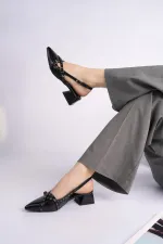 Chaussures à talons bas pour femmes Muggo JOLY, bout pointu et talon ouvert, avec accessoires métalliques