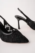 Chaussures habillées pour femmes Muggo ARIS à bout pointu et talon fin, ornées de dentelle