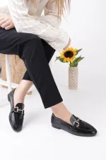 Muggo STRIDE Women's Casual Loafer Shoes with Metal Buckle