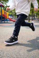 Muggo SNYDER Velcro and Lace-up Kids' Casual Sneaker Sports Shoes Muggo SNYDER Velcro and Lace-up Kids' Casual Sneaker Sports Shoes