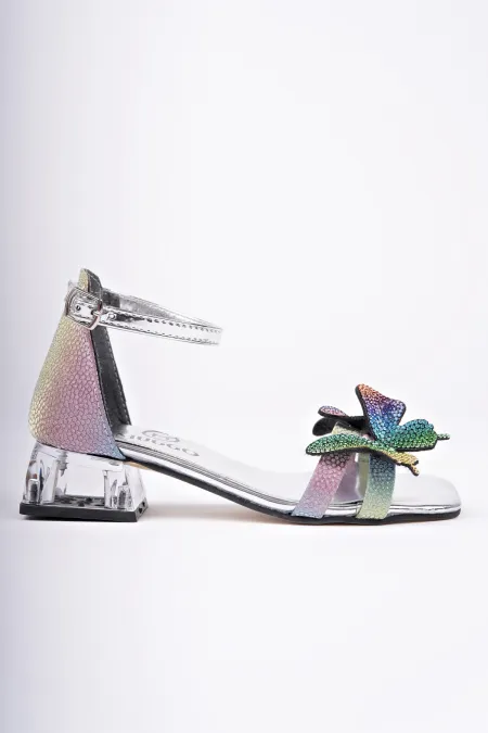 Chaussures à talons bas pour filles Muggo KENZIE avec bride à la cheville et détail papillon