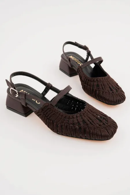 Muggo MESH Kadın Örgü ve File Detaylı Bantlı Arkası Açık Kısa Topuklu Ayakkabı