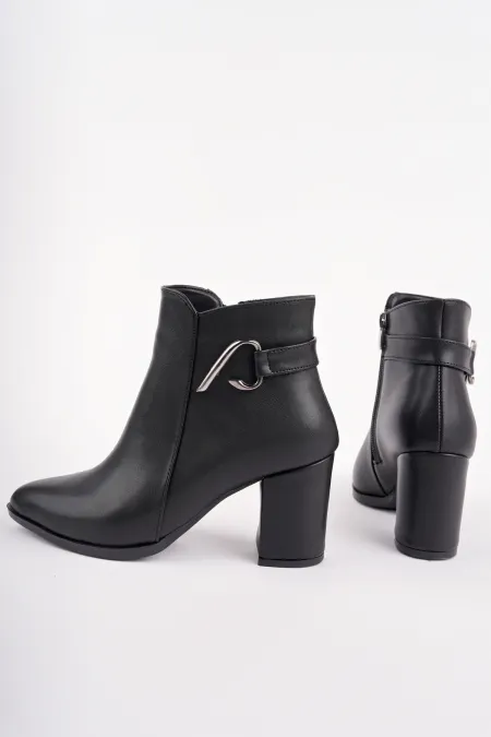 Bottes Muggo FORTIS pour femmes, bout pointu, avec boucle, fermeture éclair et talon épais.