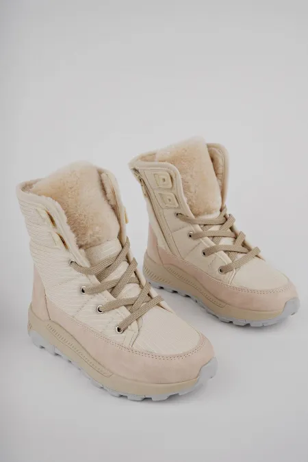 Bottes de pluie et de neige Muggo BUGS Guaranteed Kids unisexes à semelle crantée, doublées de fourrure et à lacets avec fermeture éclair.