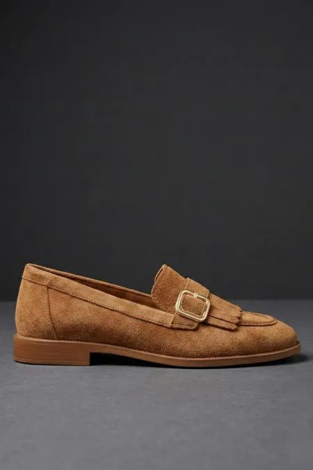 Mocassins décontractés pour femmes Muggo TUFT en daim avec boucle dorée et pampilles