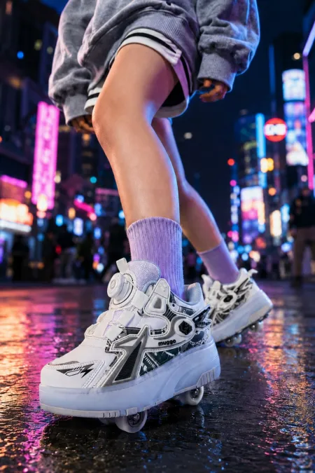 Muggo PATO Çocuk Işıklı Patenli Tekerlekli Sneaker Spor Ayakkabı