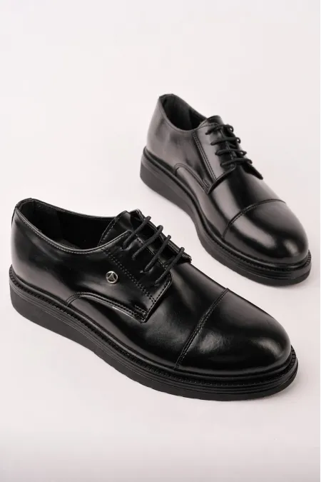 Muggo ARTOS Lace-up Comfortable Sole Men's Classic Casual Shoes