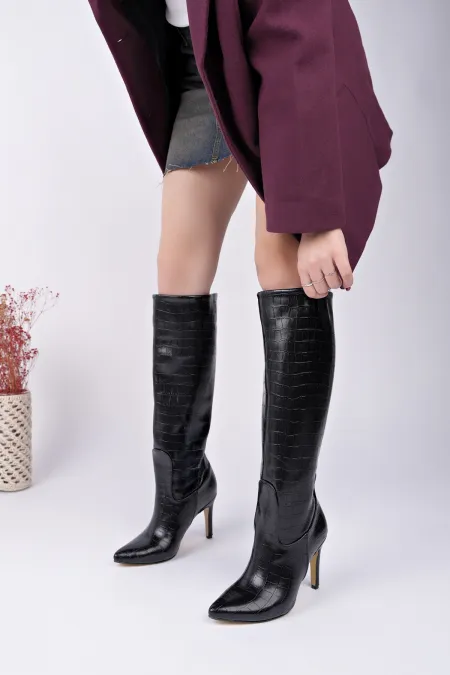 Bottes pour femmes Muggo CLARISSA à bout pointu et talon fin, motif crocodile