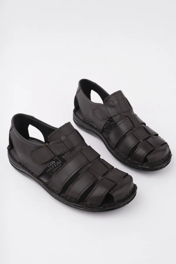 Sandales orthopédiques décontractées pour hommes Muggo Edinburgh, en cuir véritable, confortables et à semelle souple, garanties par la marque Edinburgh.