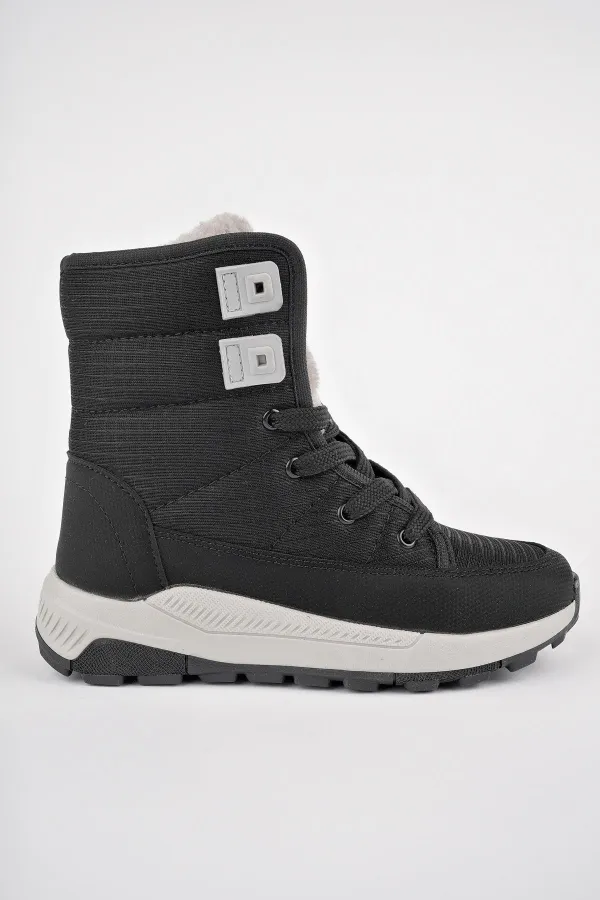 Muggo BUGS Guaranteed Kids Unisex Lugged Sole Fur Lined Lace-up Zipper Rain and Snow Boot