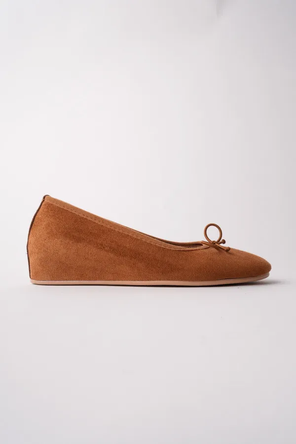 Muggo HİDDEN Gizli Topuklu Fiyonk Detaylı Deri Kadın Babet