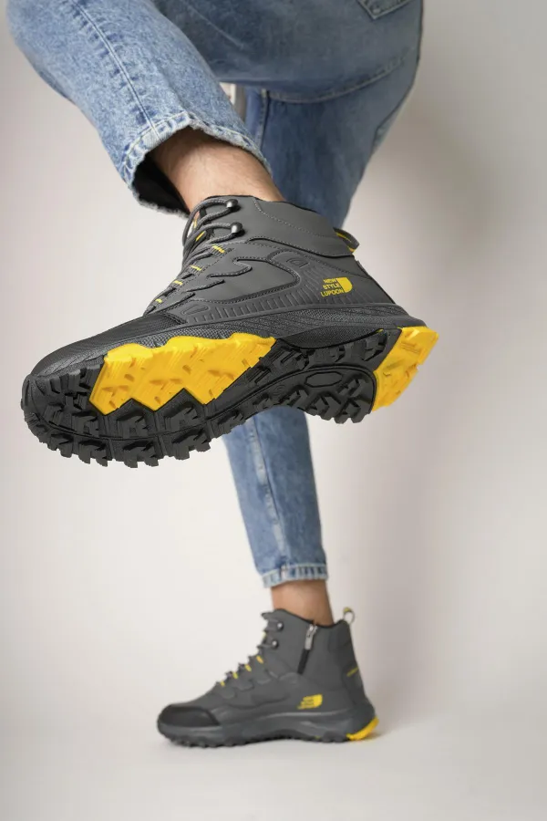 Bottes d'hiver unisexes Muggo Alaska, garanties pour la randonnée en plein air, à lacets et fermeture éclair latérale.