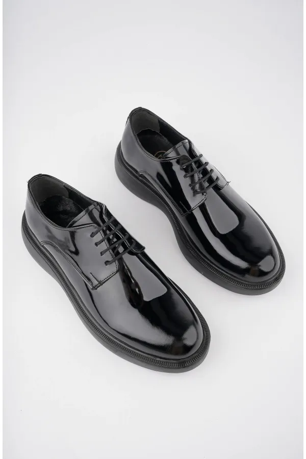 Muggo SMITH Chaussures pour hommes classiques et confortables en cuir véritable, style décontracté, avec semelle orthopédique épaisse.