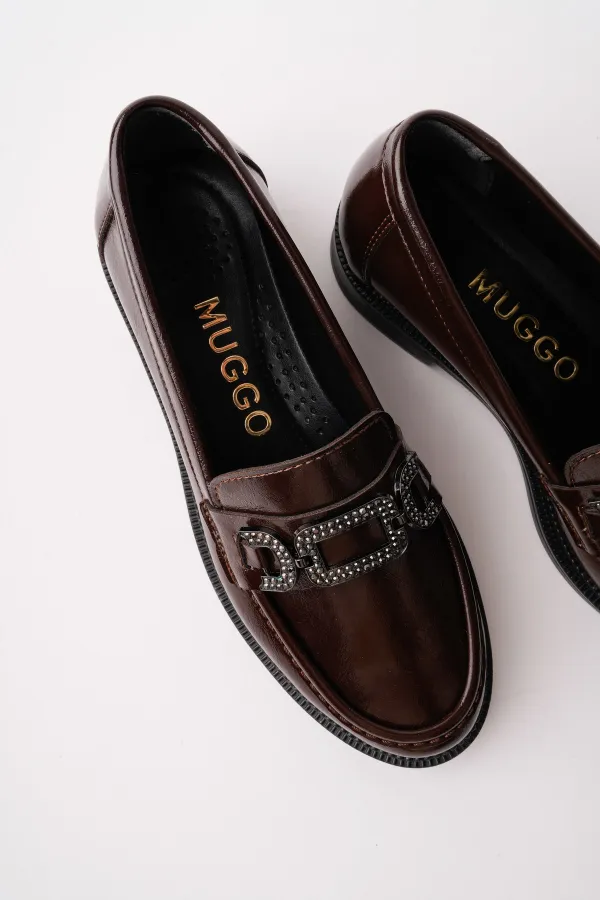 Mocassins décontractés pour femmes Muggo ARVEN avec boucle en métal et détails en pierre