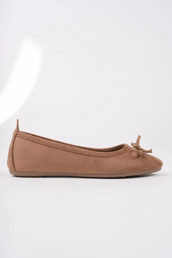 Muggo MİU Fiyonklu Kadın Deri Günlük Babet