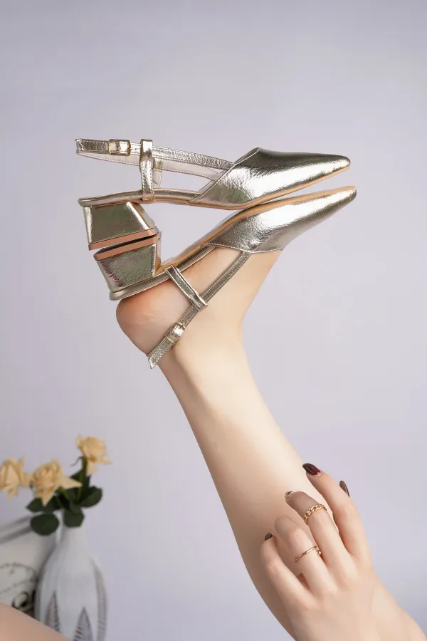 Muggo WONDER Pointed Toe Open Back Women's Low Heel Shoes