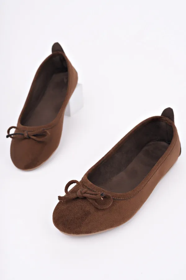 Muggo MİU Fiyonklu Kadın Deri Günlük Babet