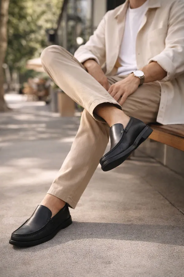 Muggo WINSOR Genuine Leather Laceless Comfortable Sole Men's Casual Classic Loafer Shoes