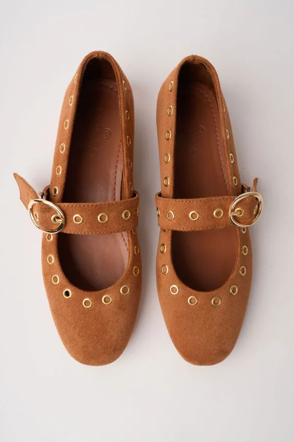 Muggo ZENA Gold Tokalı Zımbalı Deri Kadın Babet Ayakkabı