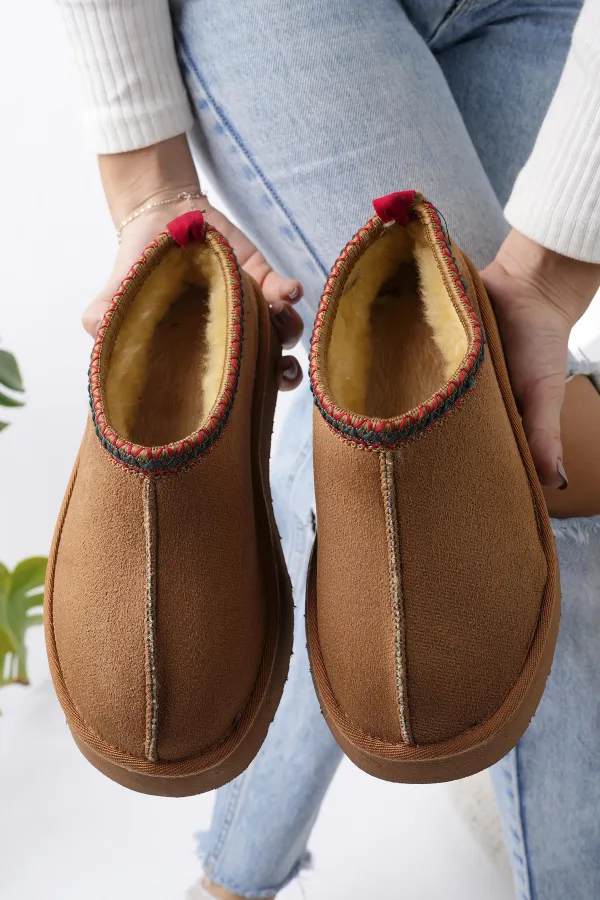 Muggo LİNG Garantili Kalın Taban Içi Tüylü Yuvarlak Burunlu Kadın Terlik