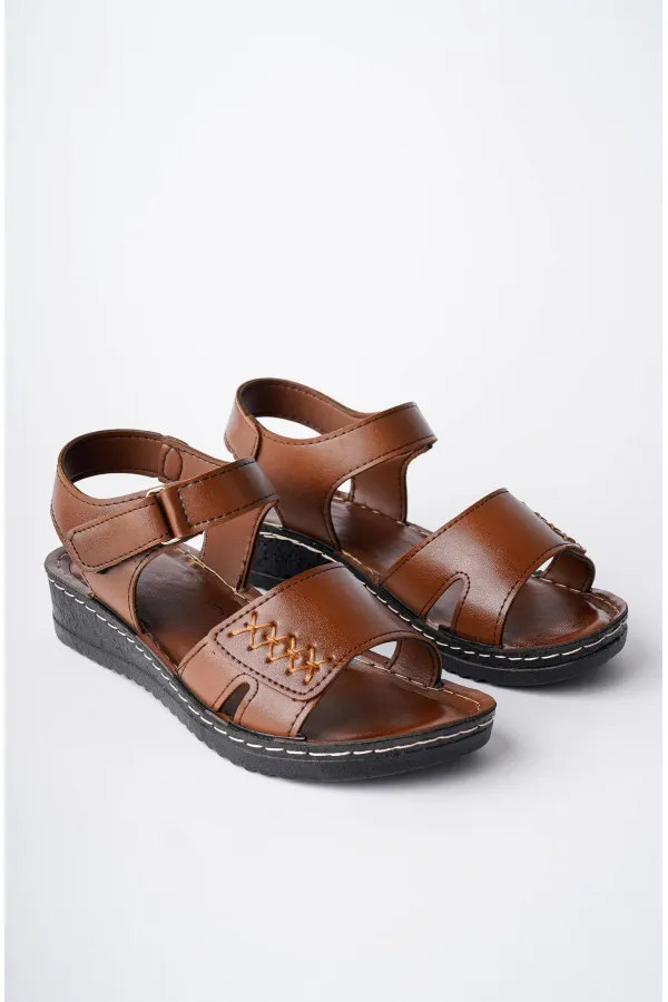 Sandales pour femmes Muggo SALVA, confortables et orthopédiques, aspect cuir, à bride unique et velcro.